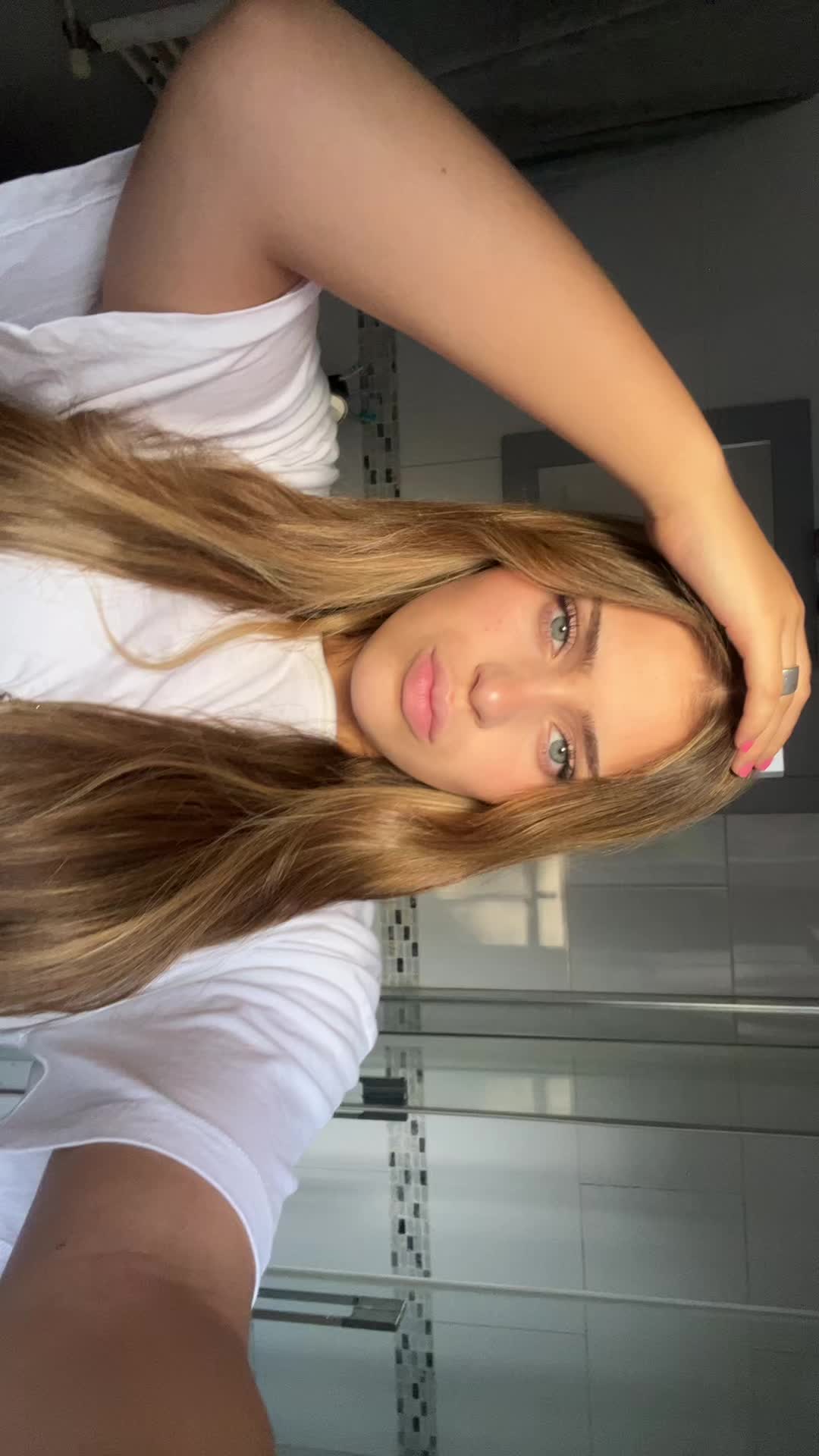 @tati