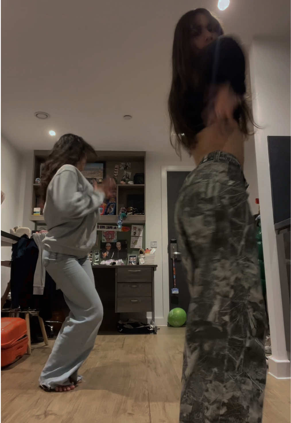 @malv