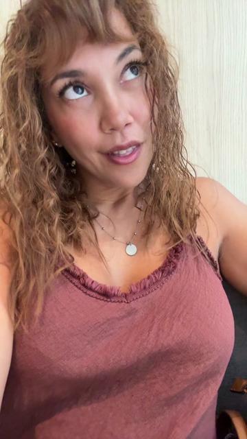 @Venezolana/Española