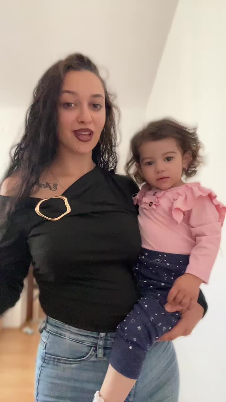 @delia_ozanaa
