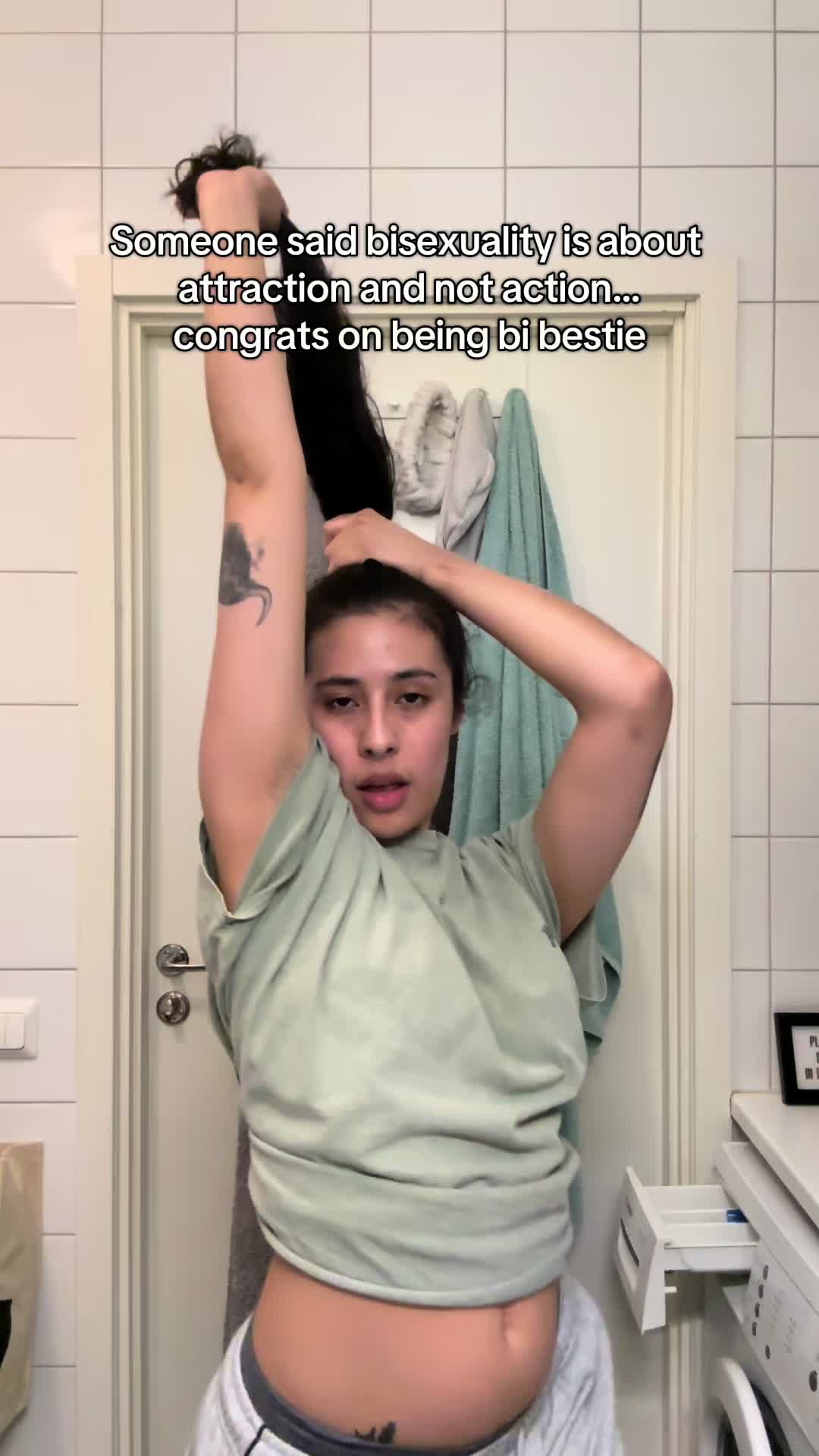 @LolaAngels