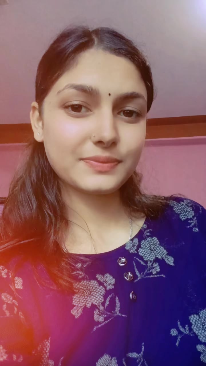 @Smirti✨