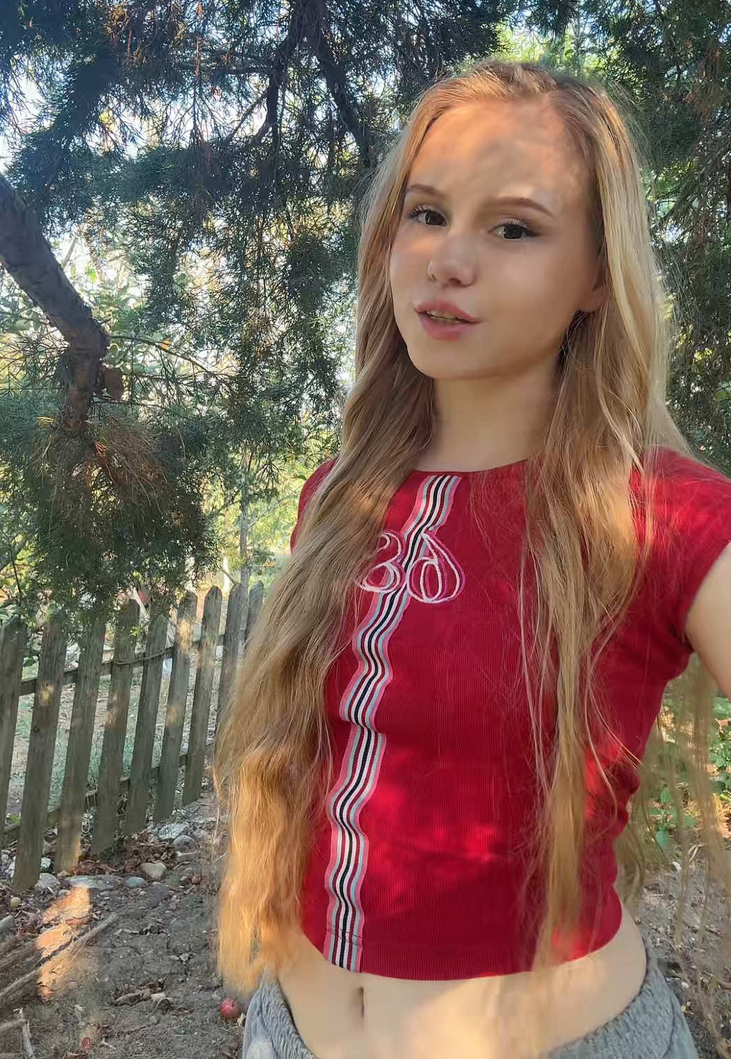 @лизок