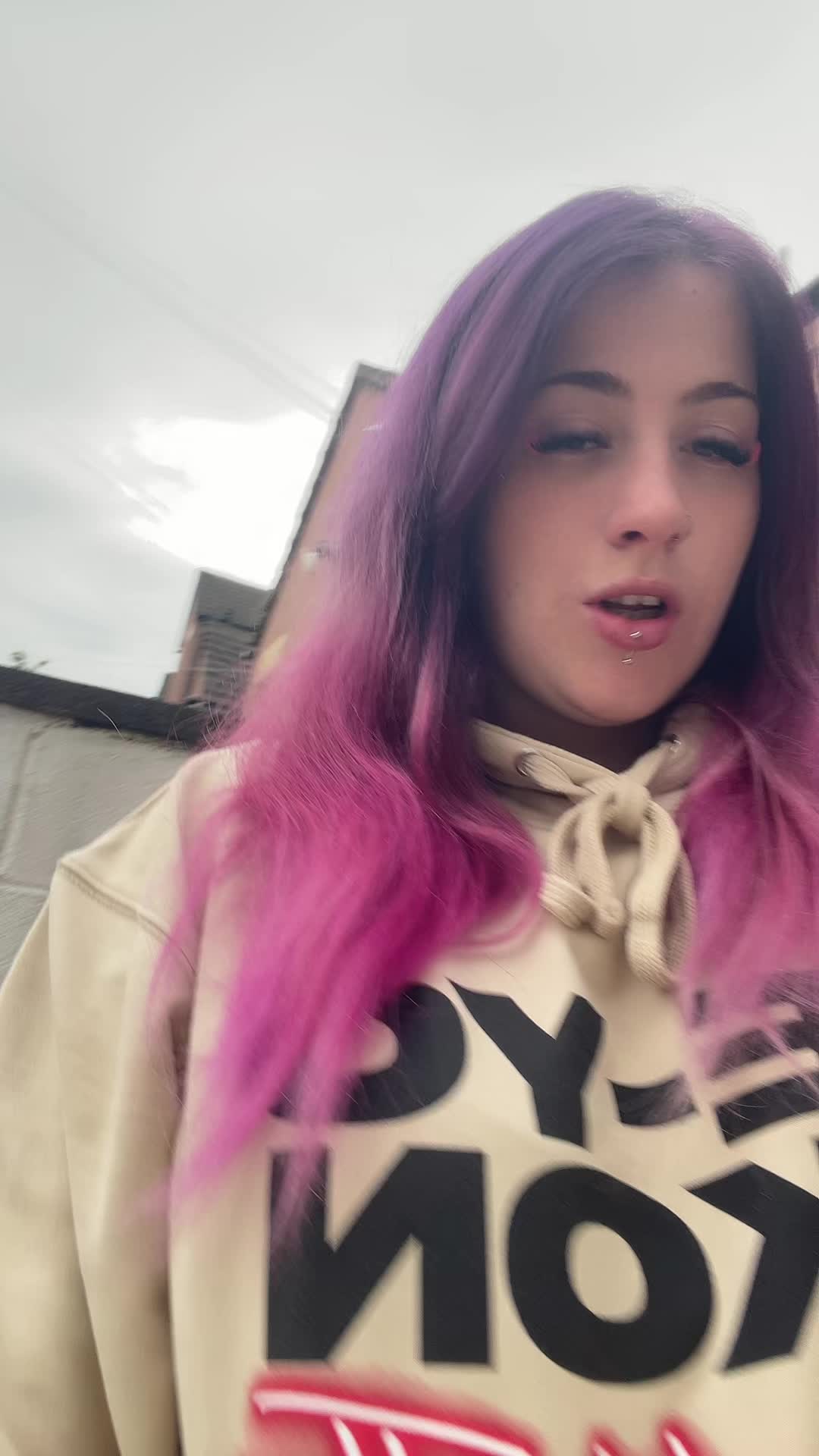 @sillysoph_xo