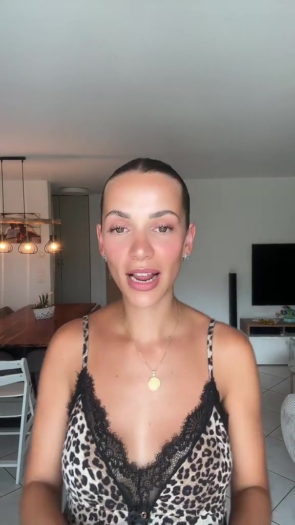 @Adelina