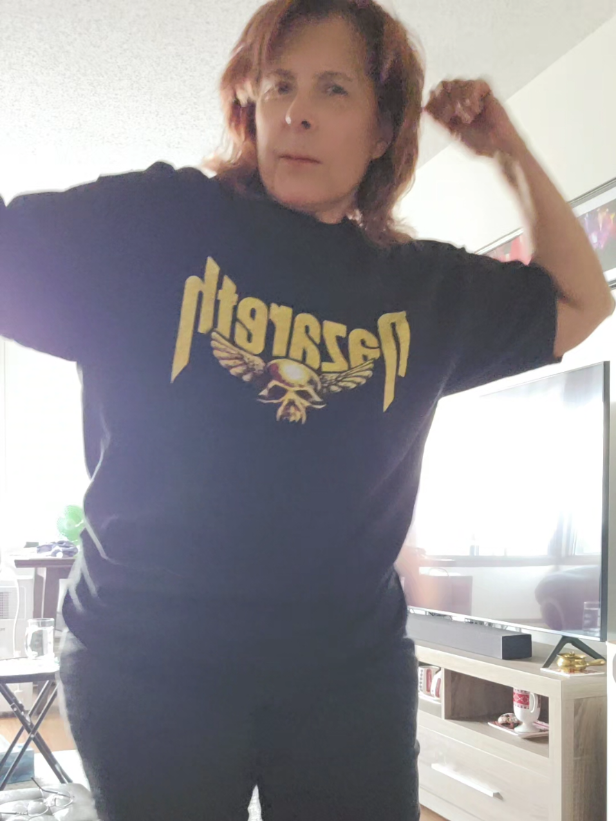@Debbie Elicksen 🇨🇦🇺🇦🤘🧡