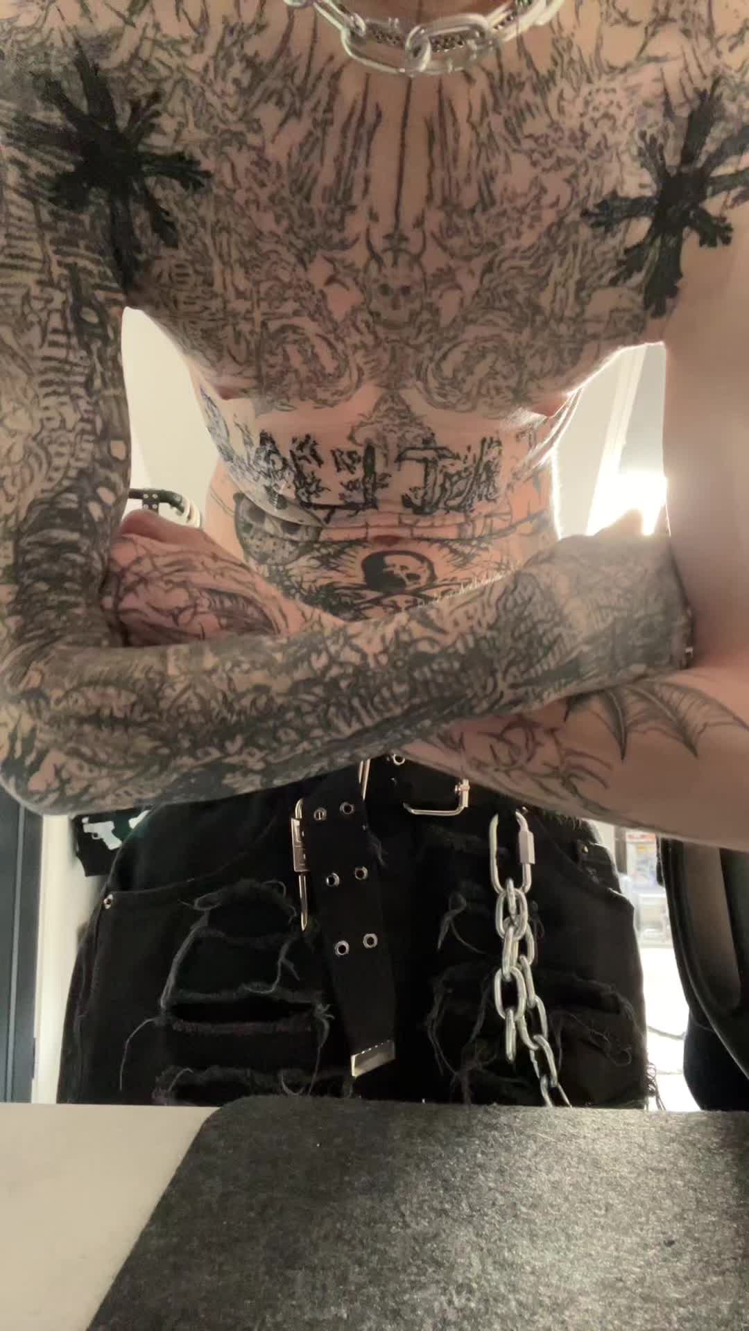 @K