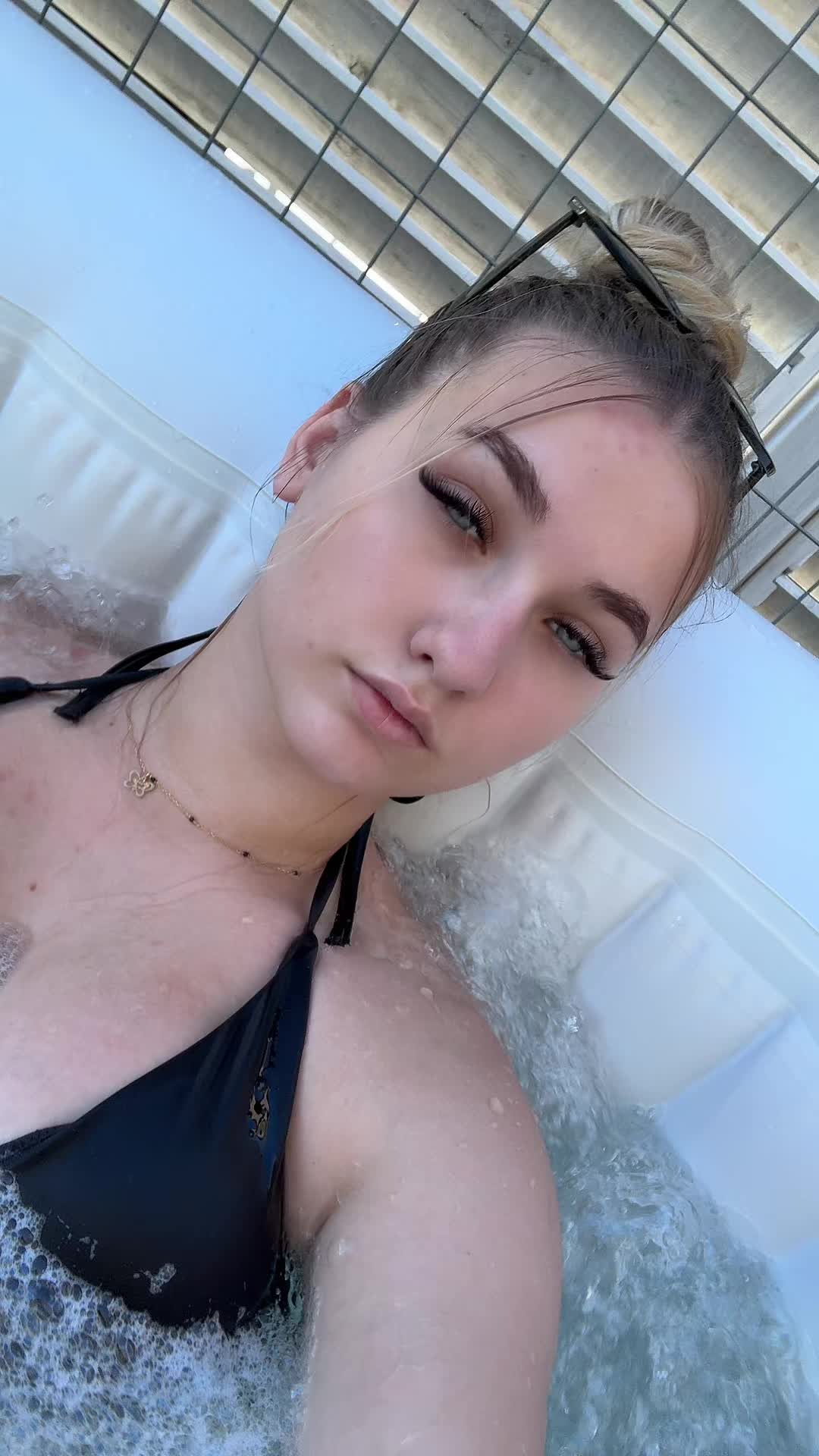 @?¿