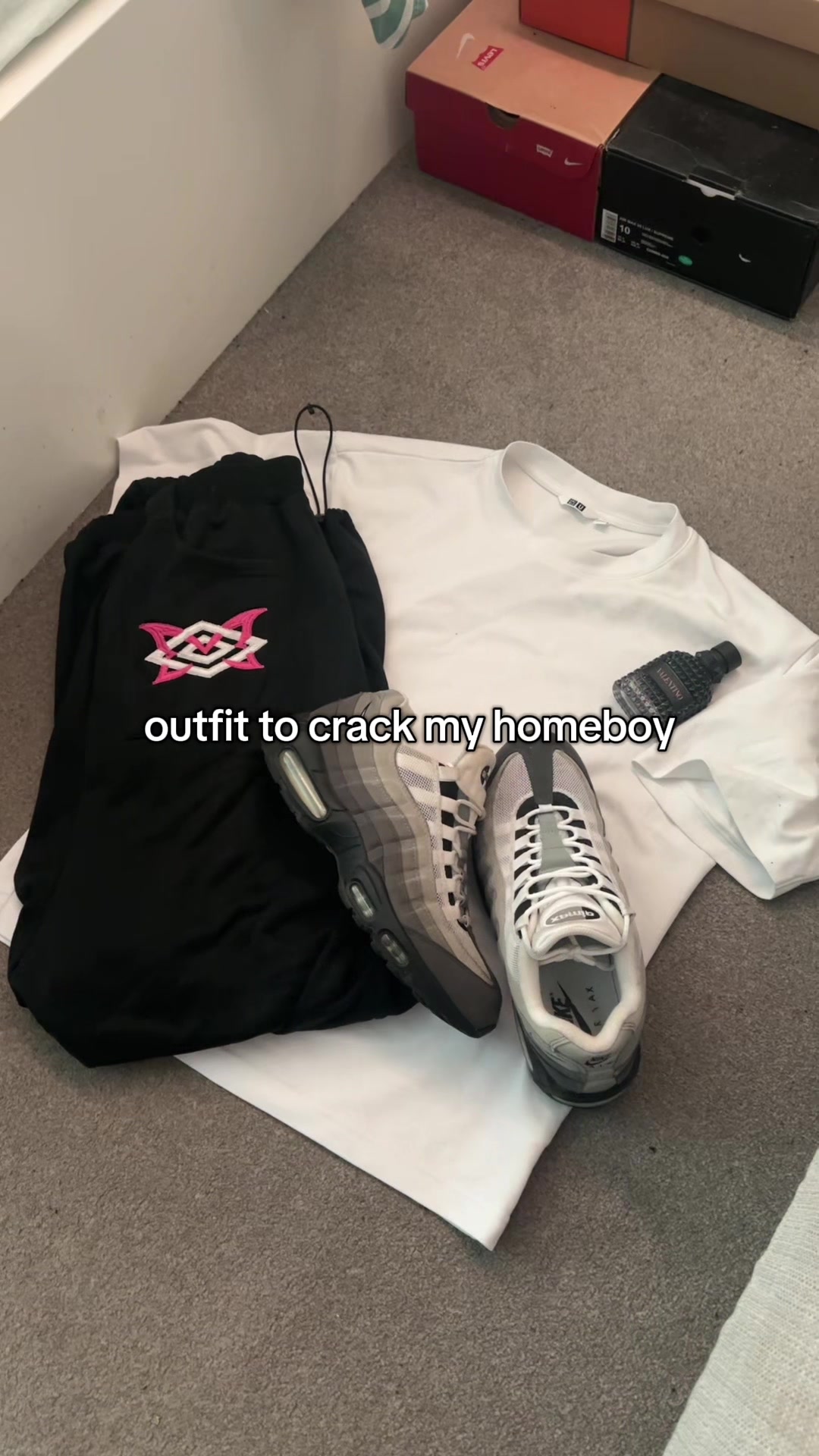 @STRTWR 🌑