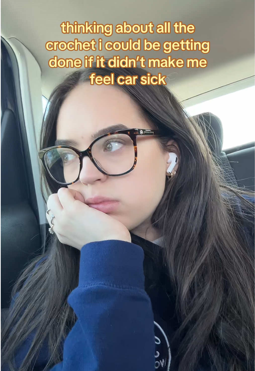 @thelauragracee