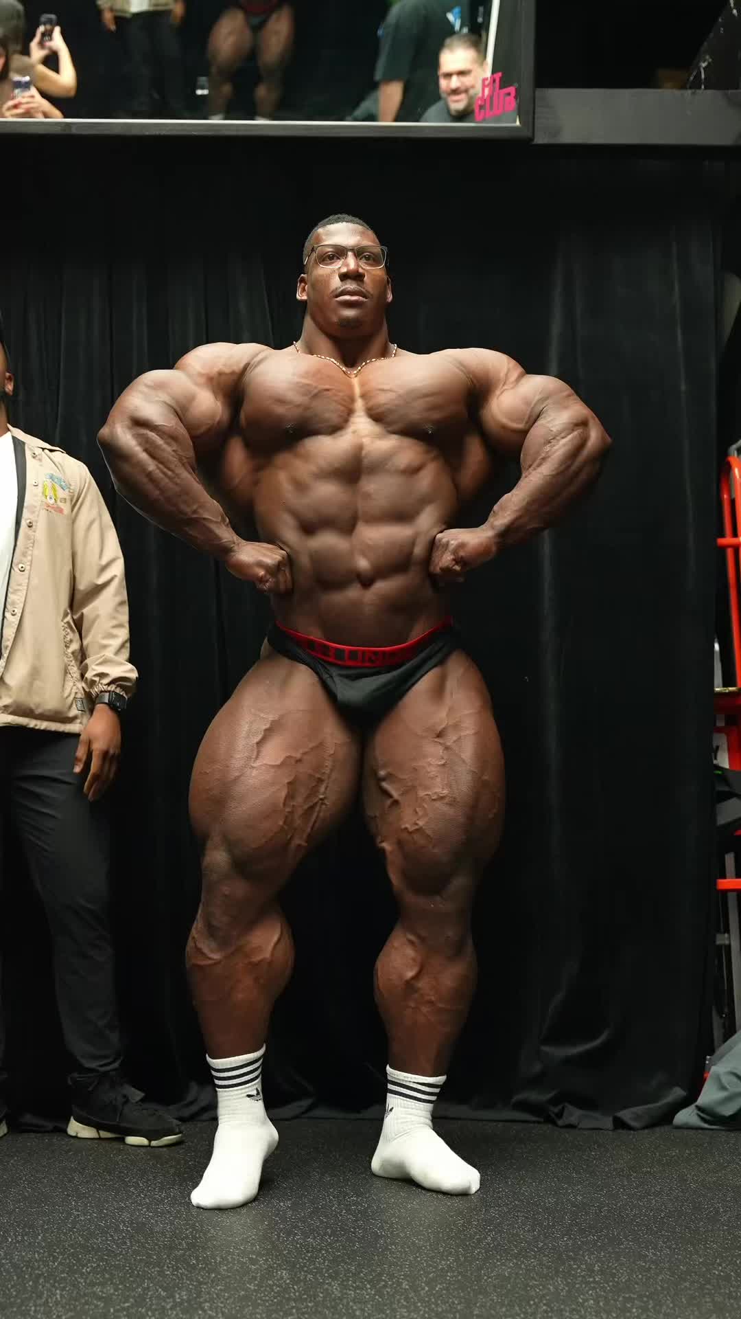 @Posebyfeyi