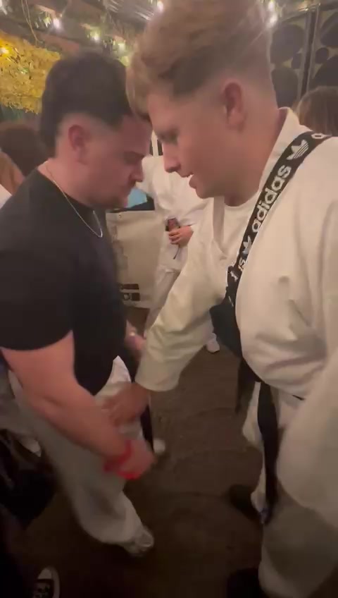 @CL4RKE