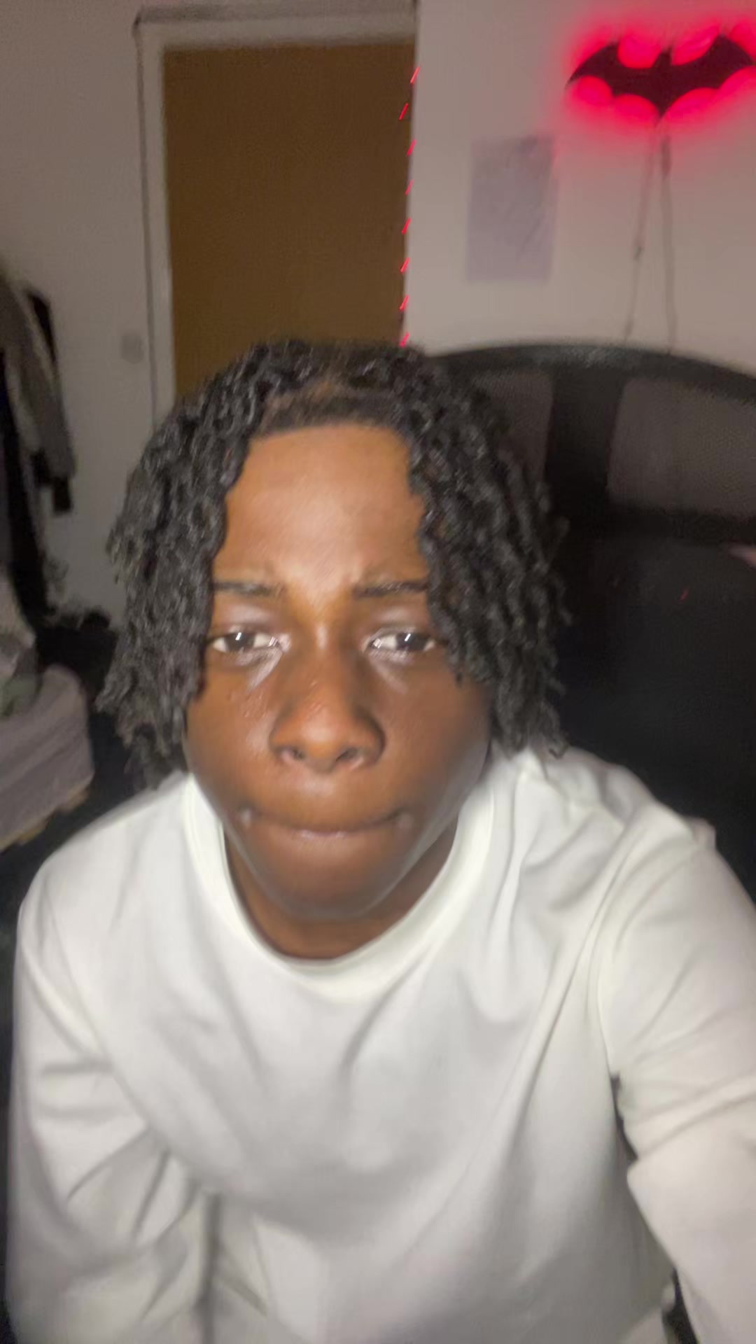 @Amari