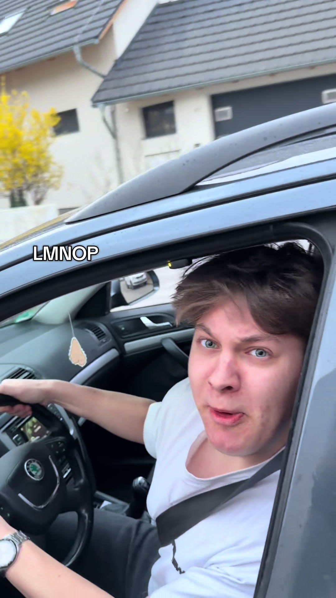 @DOMOVN&Iacute; BRATŘI👑