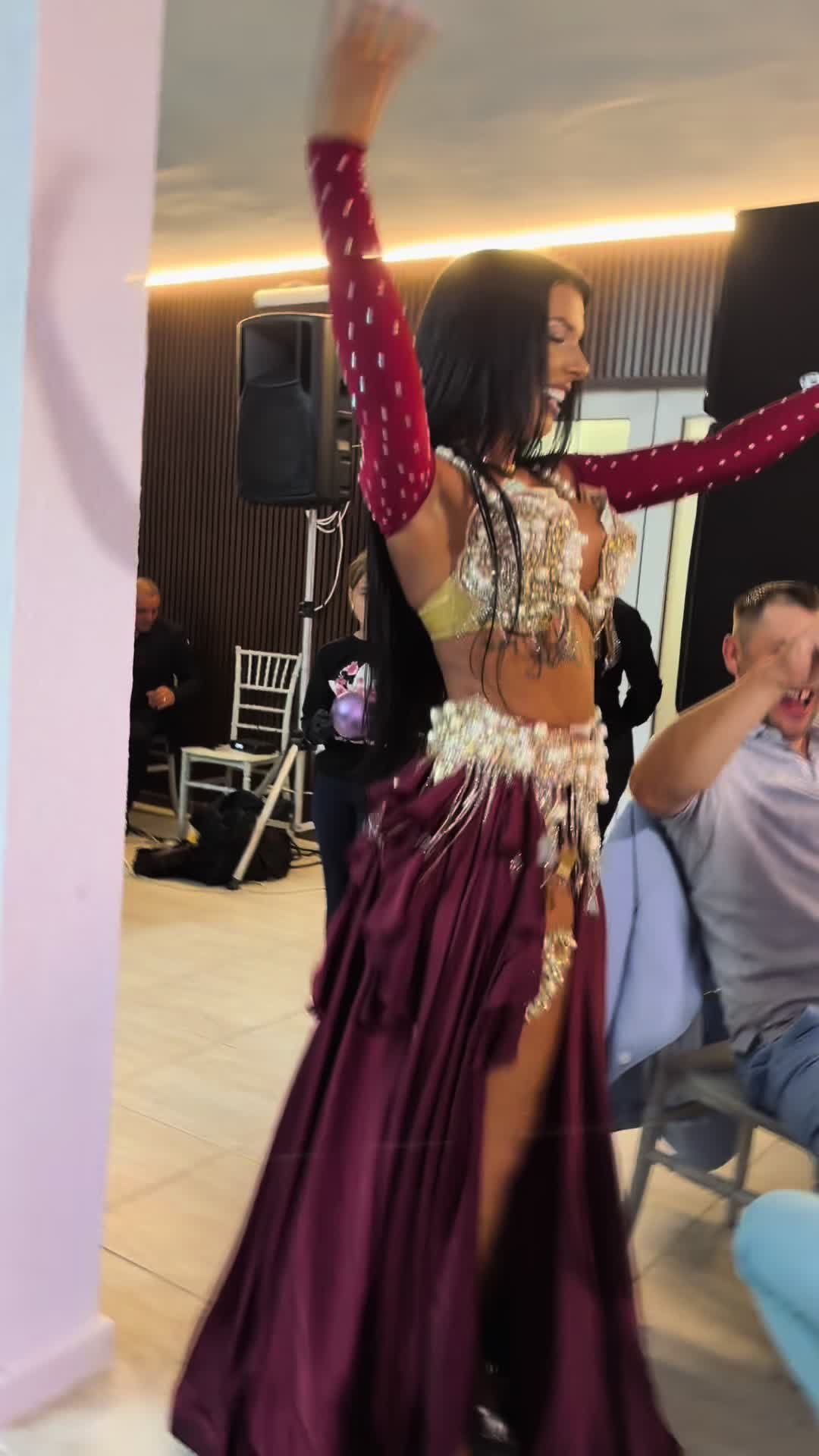 @Ceremia26002_bellydancer