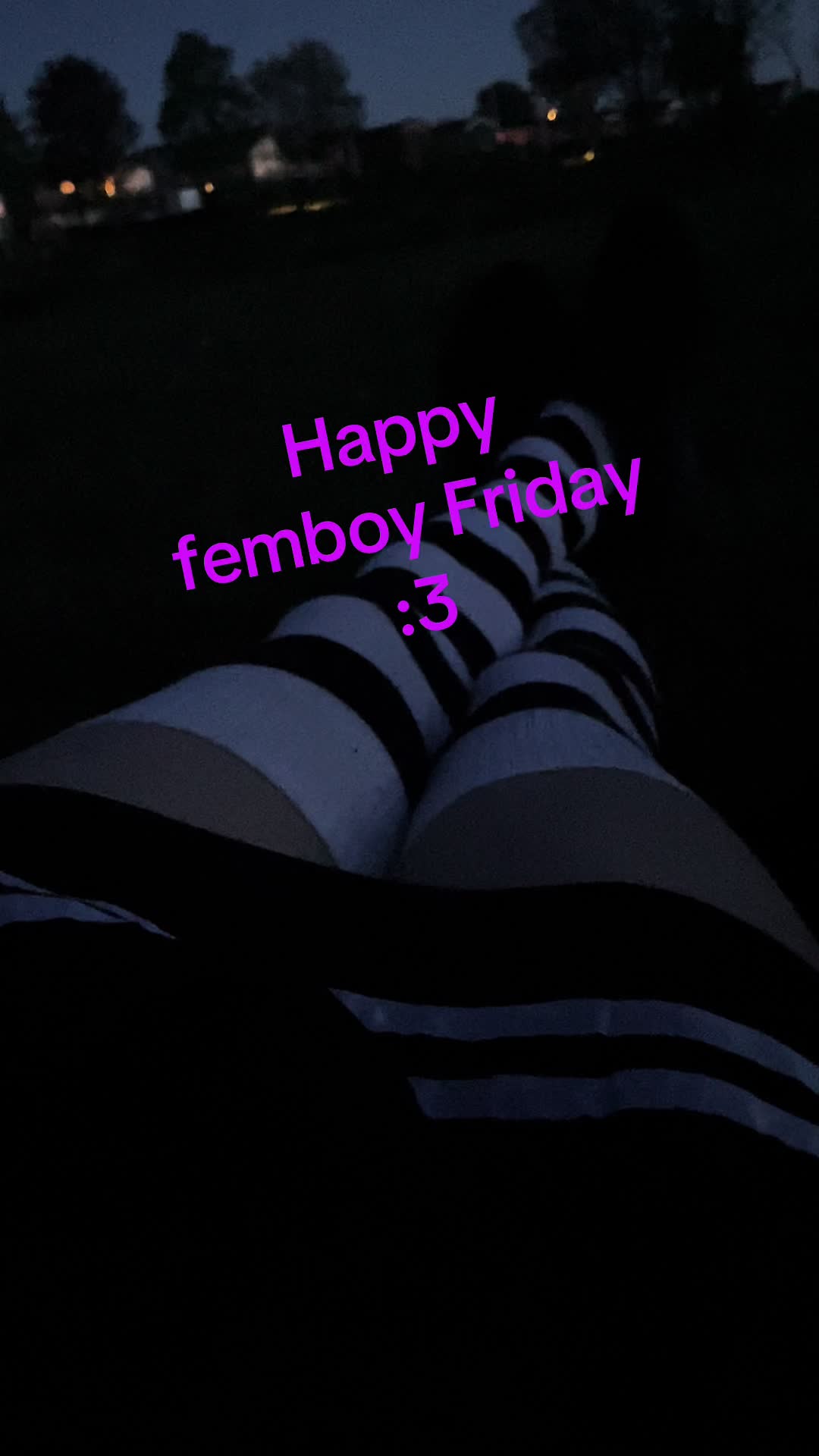 @Moonlit.Femboy