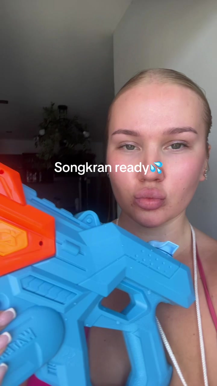 @Ella ⭐️