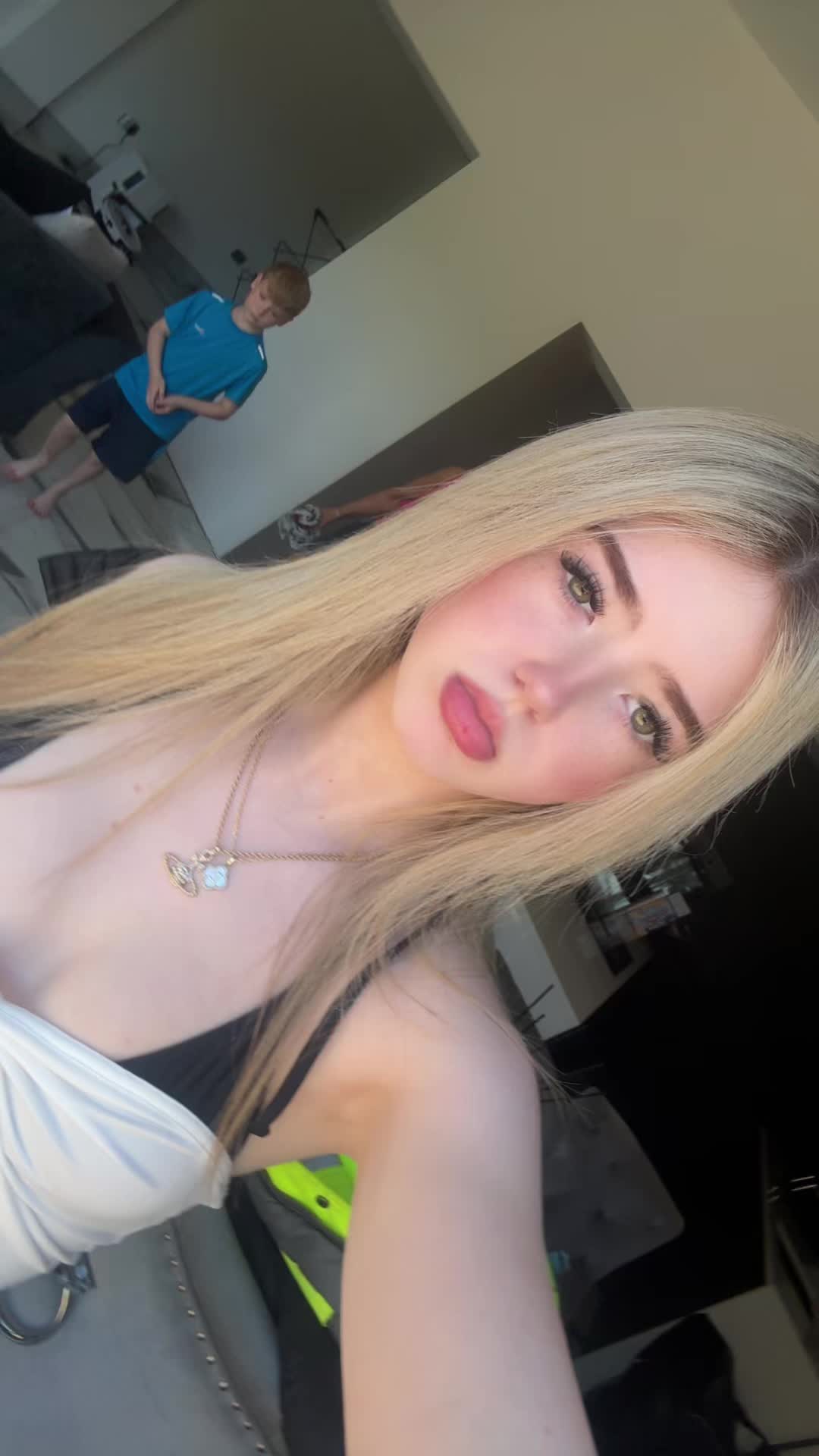 @𝐋𝐢𝐥𝐥𝐲