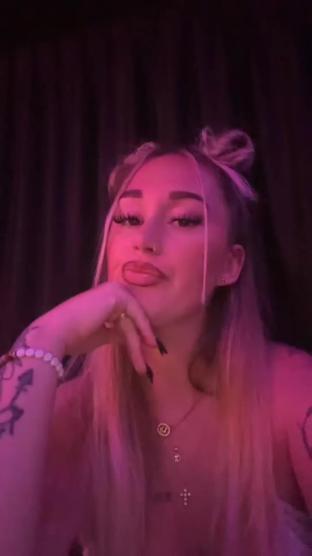 @Emelinelamiss