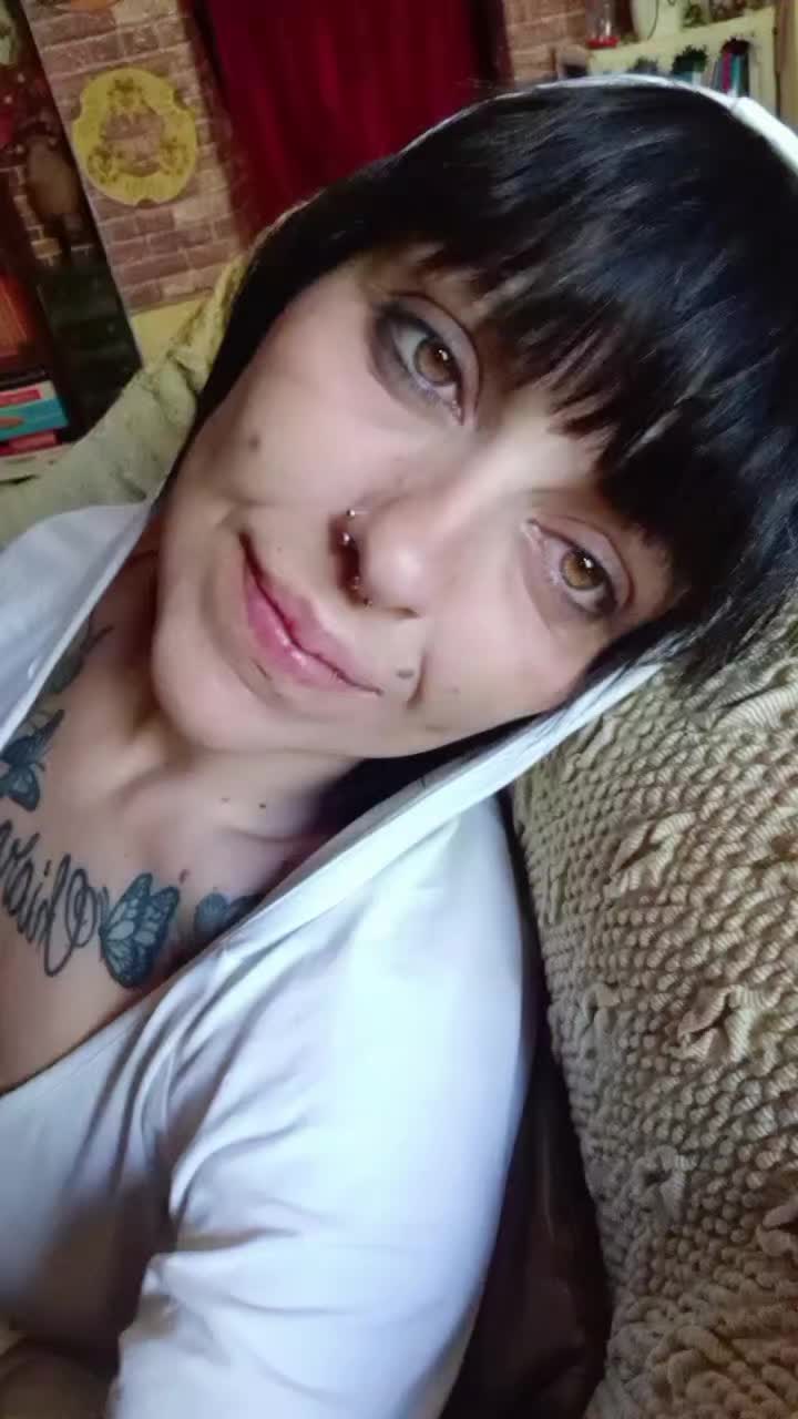 @anima fragile 🥲🖤
