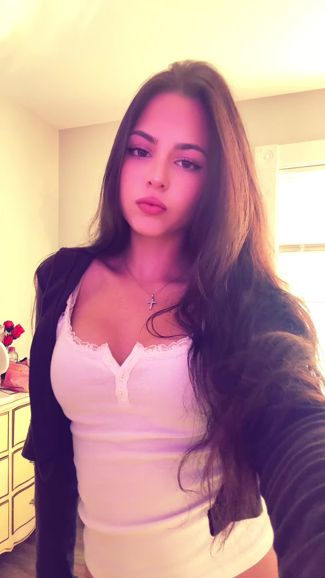 @ava_larcome