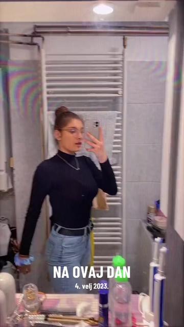 @Andrea🦋