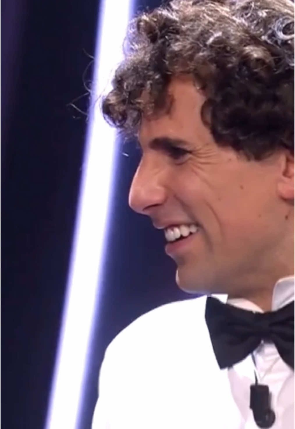 @lapuertadelatele
