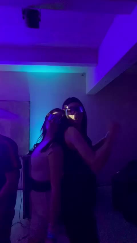 @emi