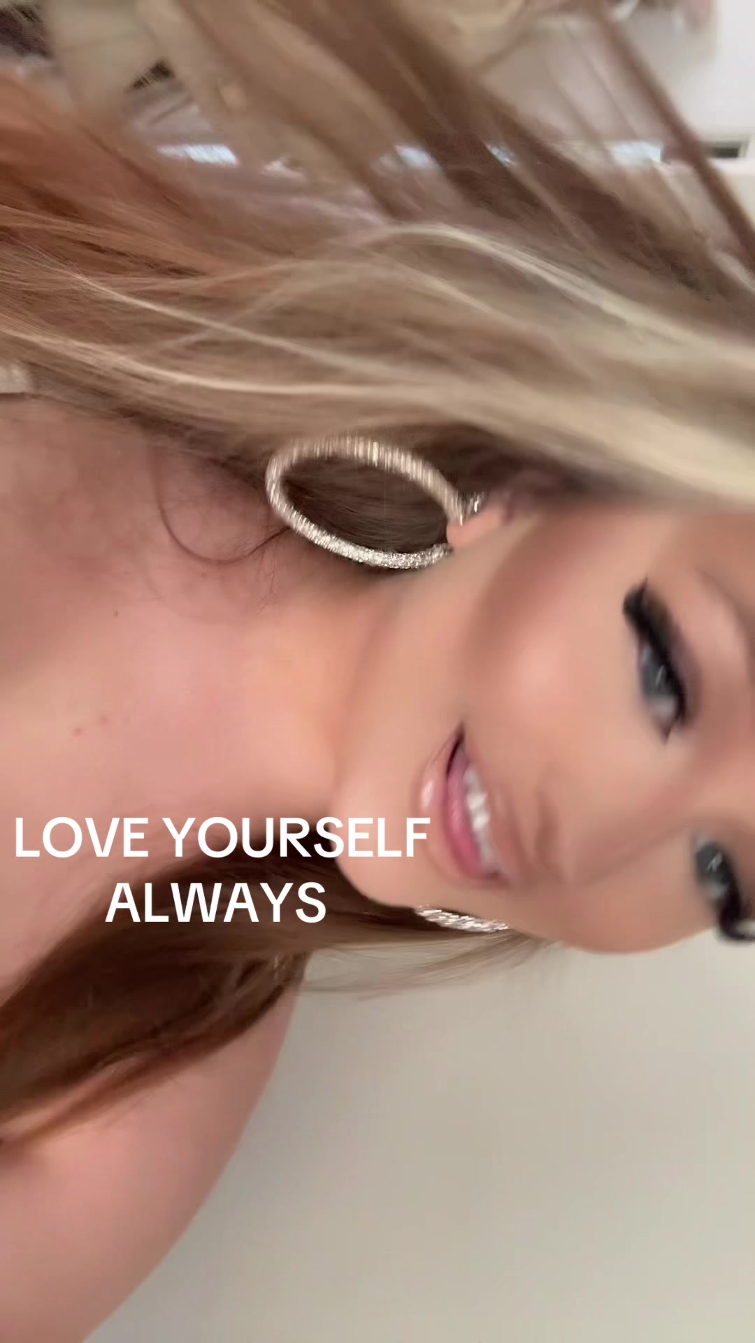 @eliciahj