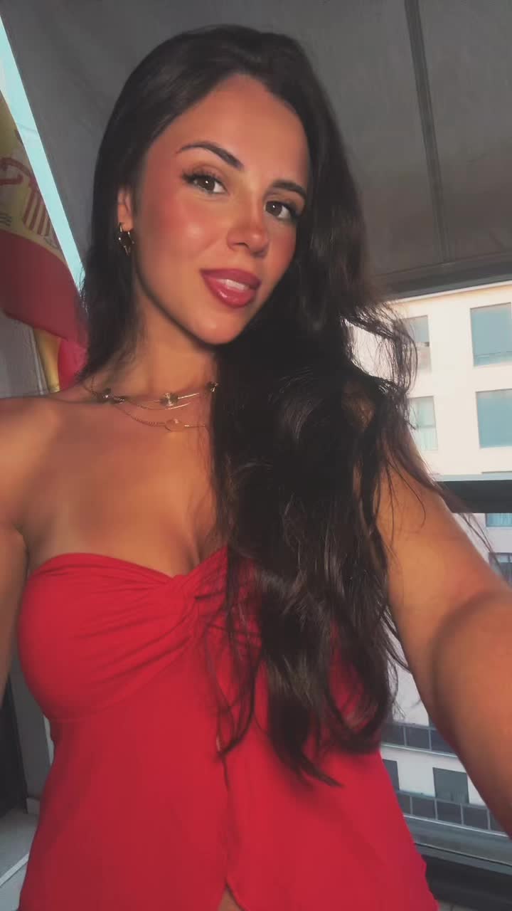 @Laura🐆