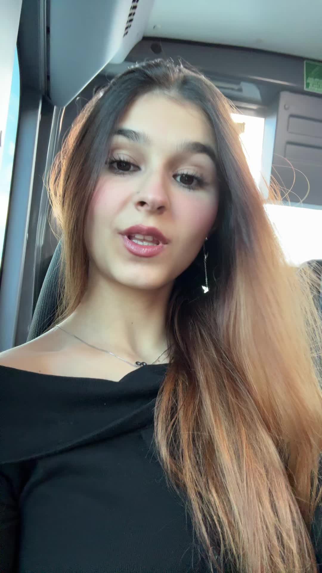 @Iraa