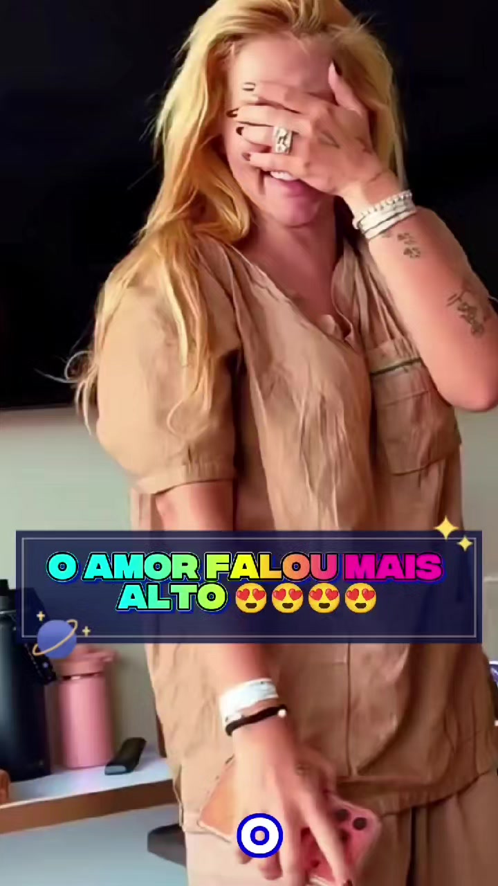 @famosos_.online
