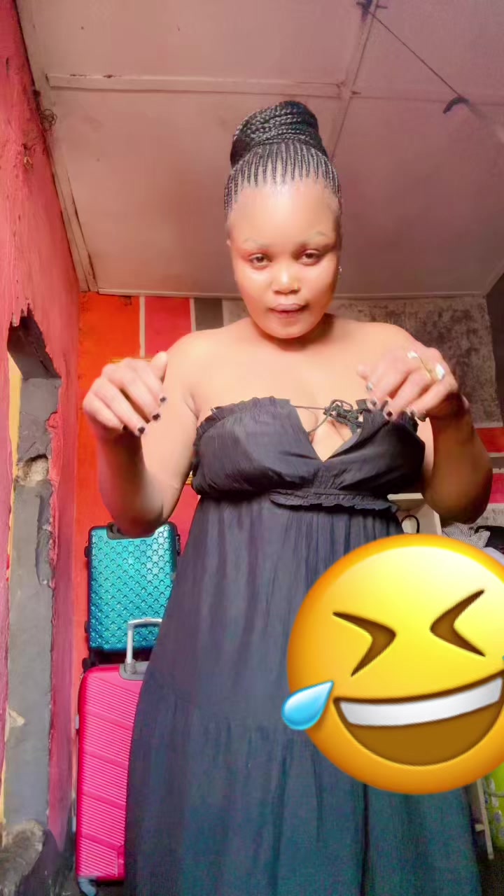 @Demeur&eacute;e ndjoka 🍭🍭