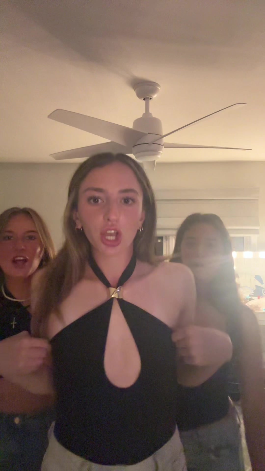@notjuliahenderson