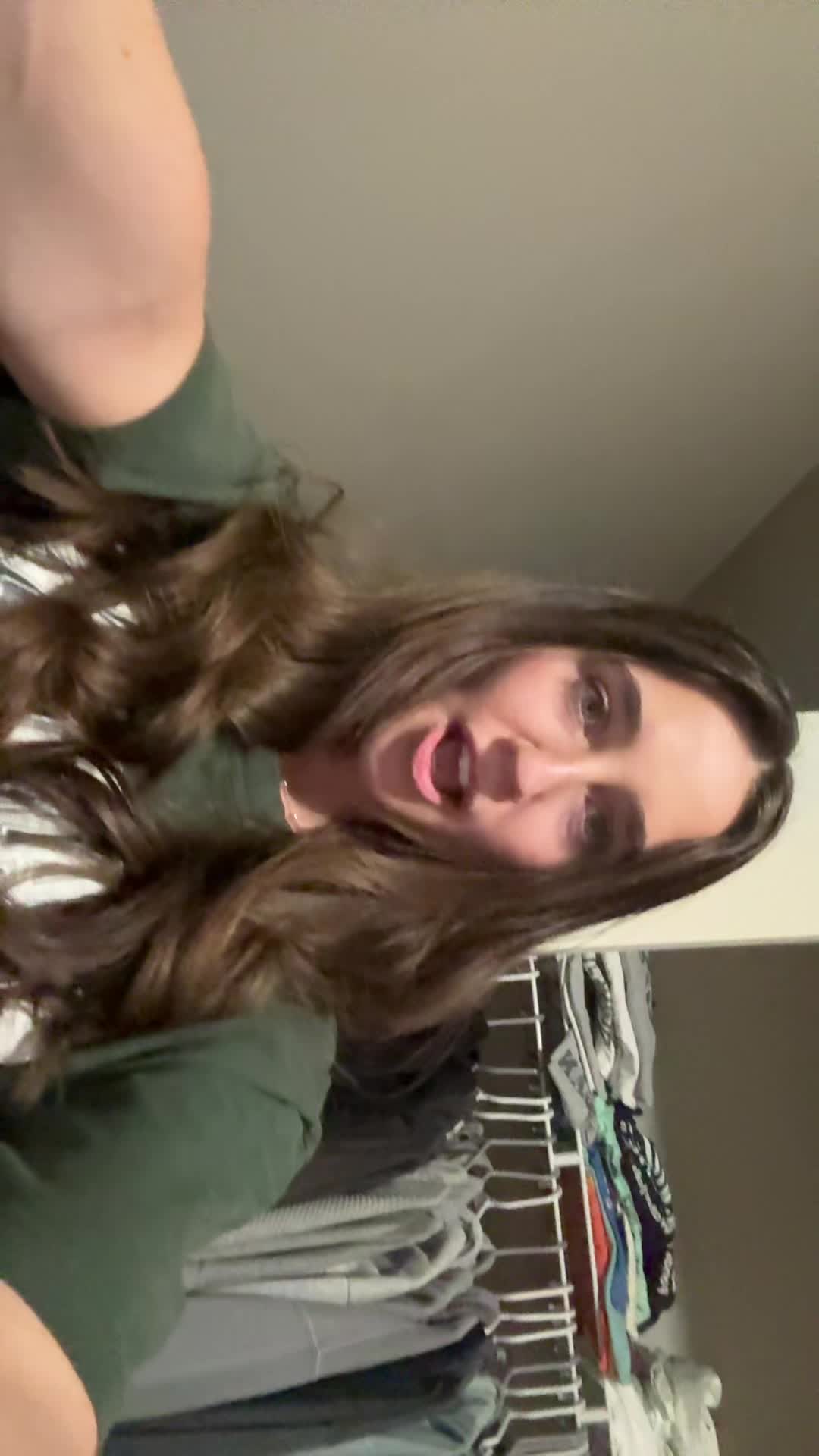 @🤑
