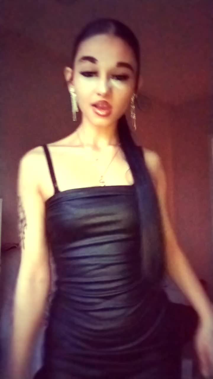 @👑 Heléna_Queen👑