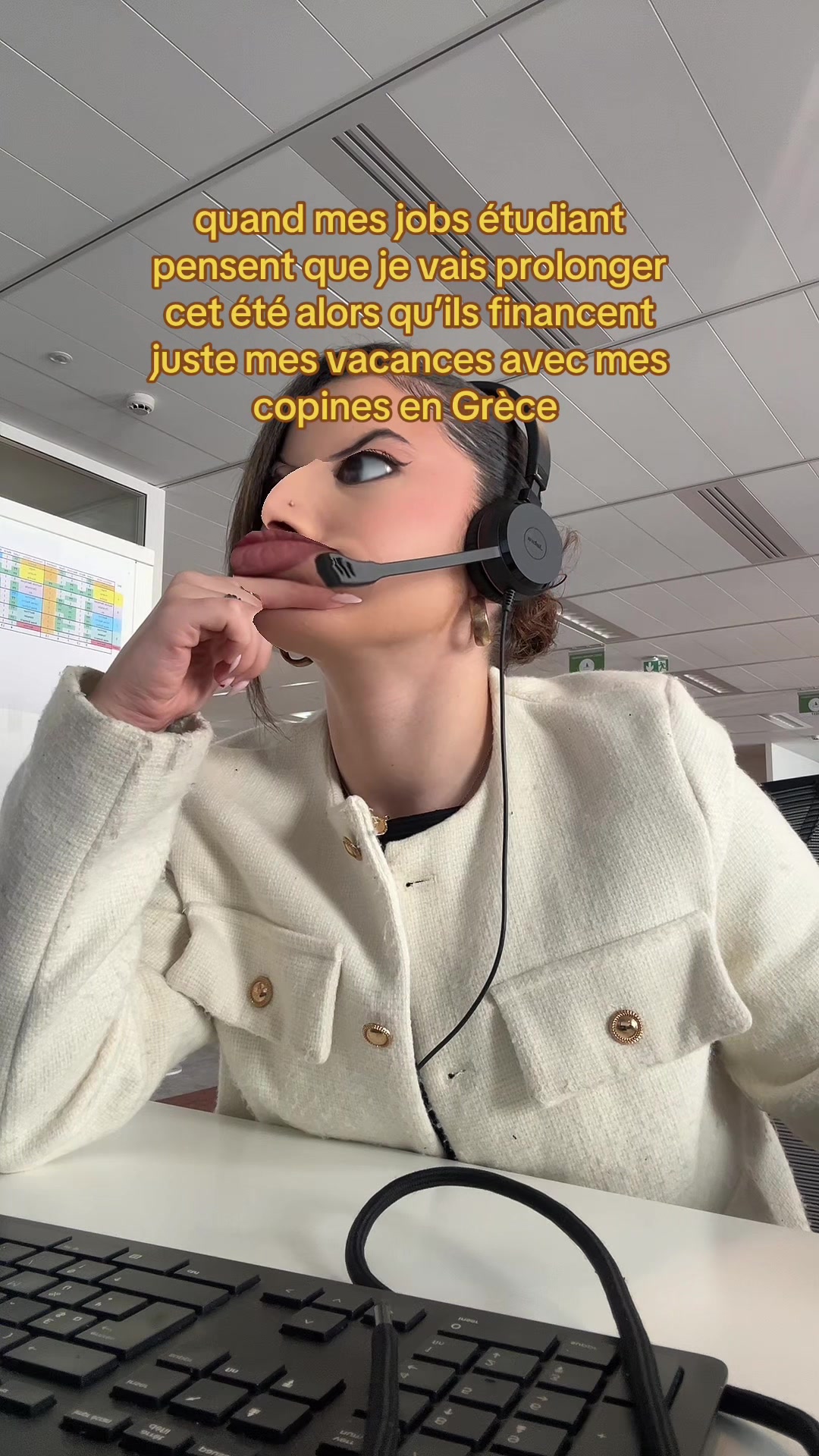 @ananas