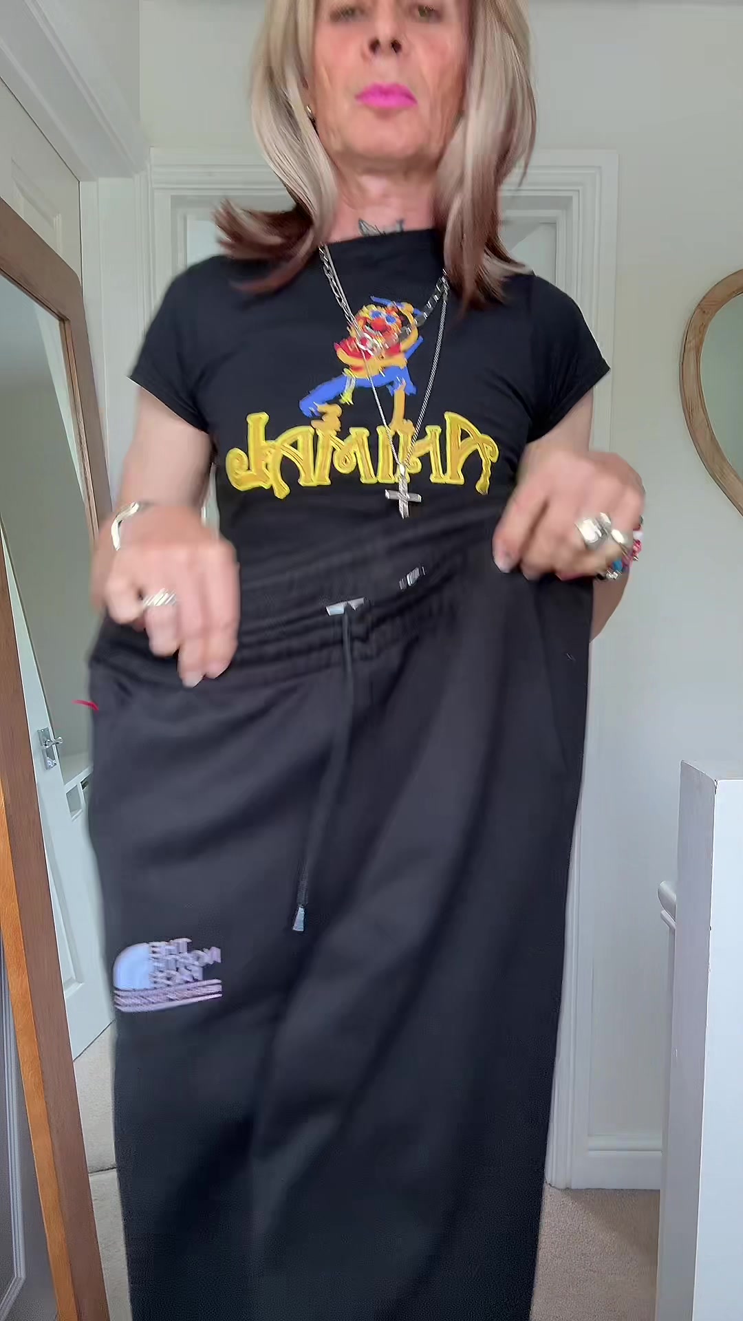 @nikipeacetranswoman..xx