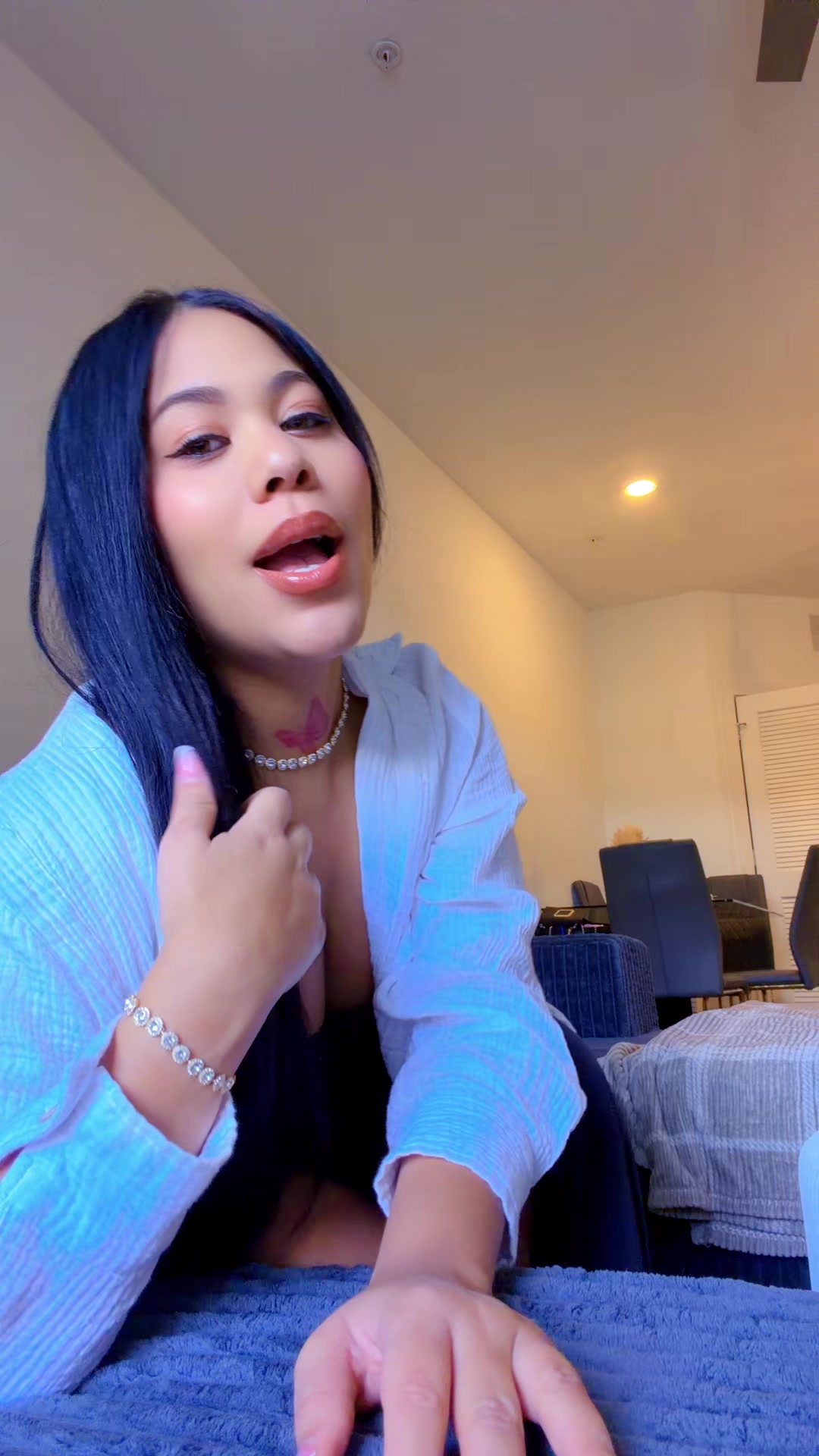 @Elayne Iribarren