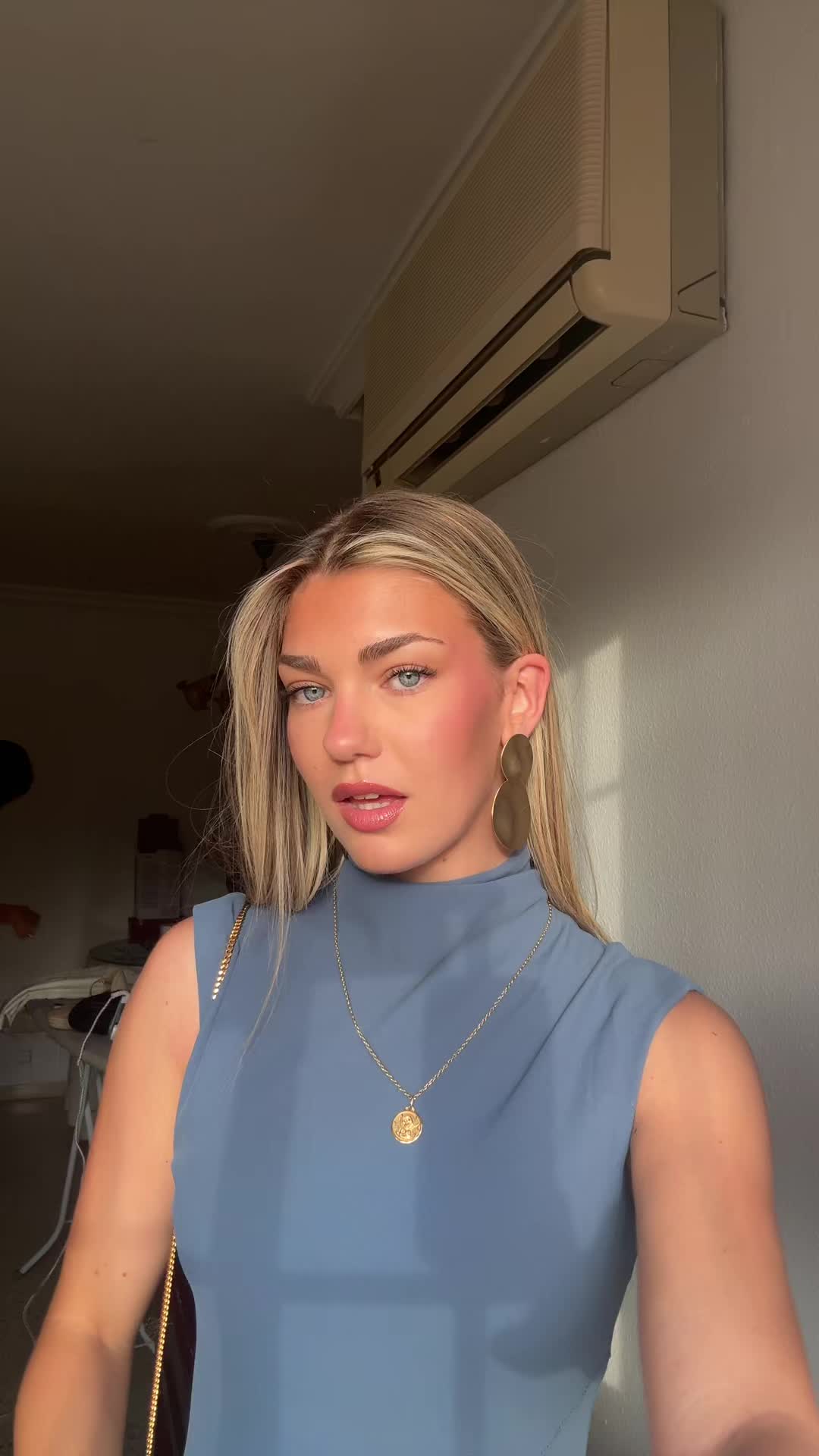 @victoria lópez
