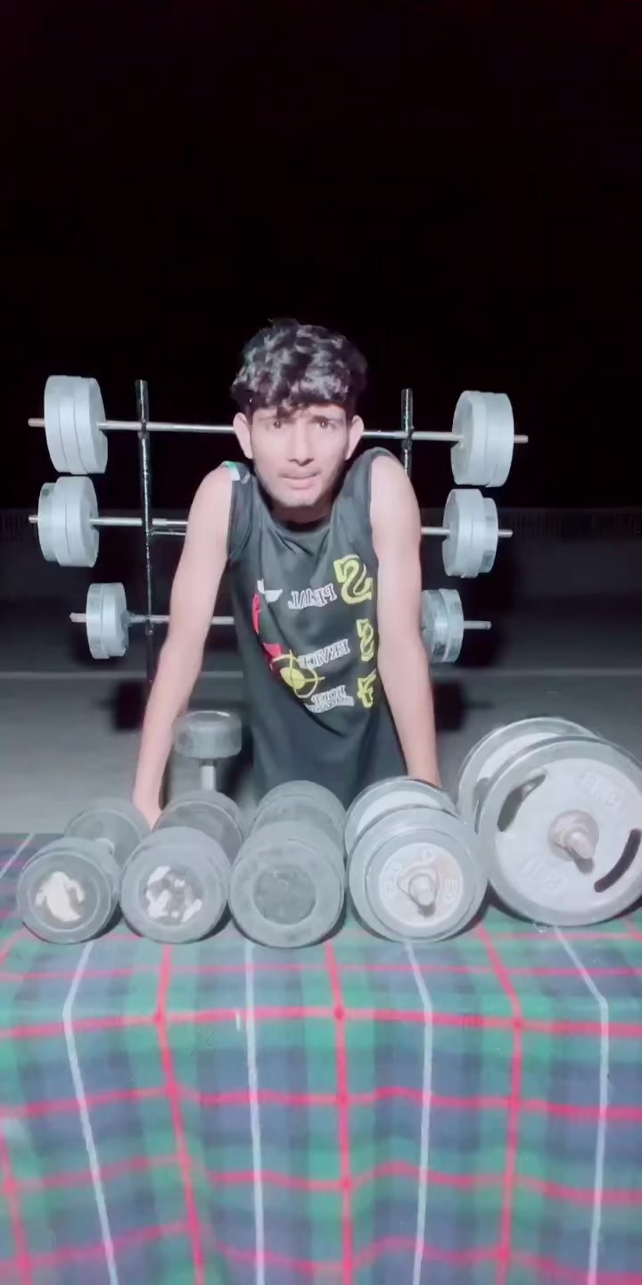 @Bodybuilder boy