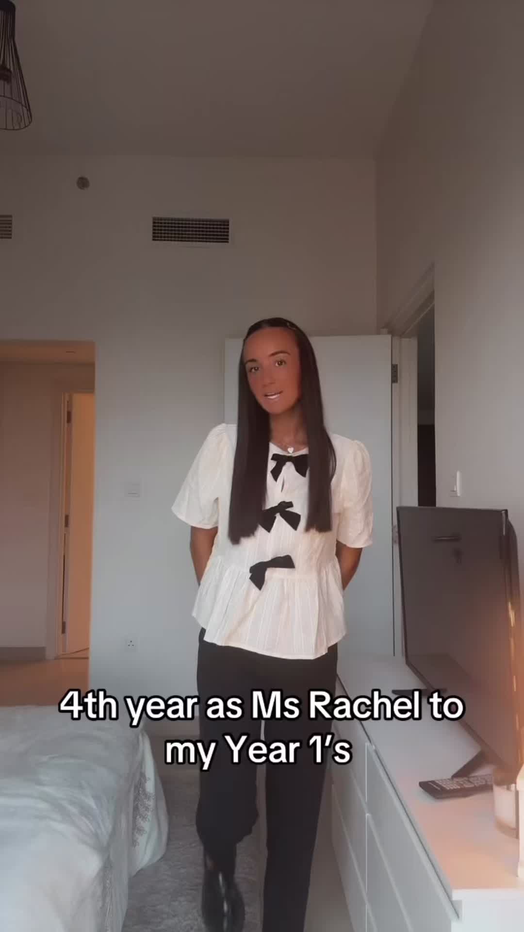 @rachosullivan