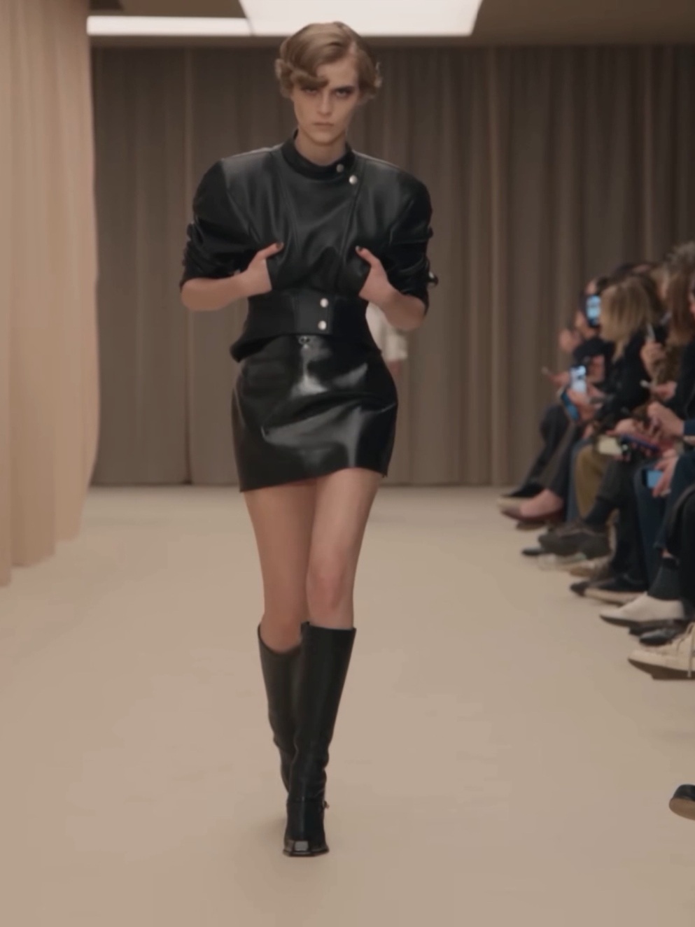 @modelsrunway