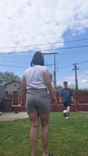 @Georgiana Georgi