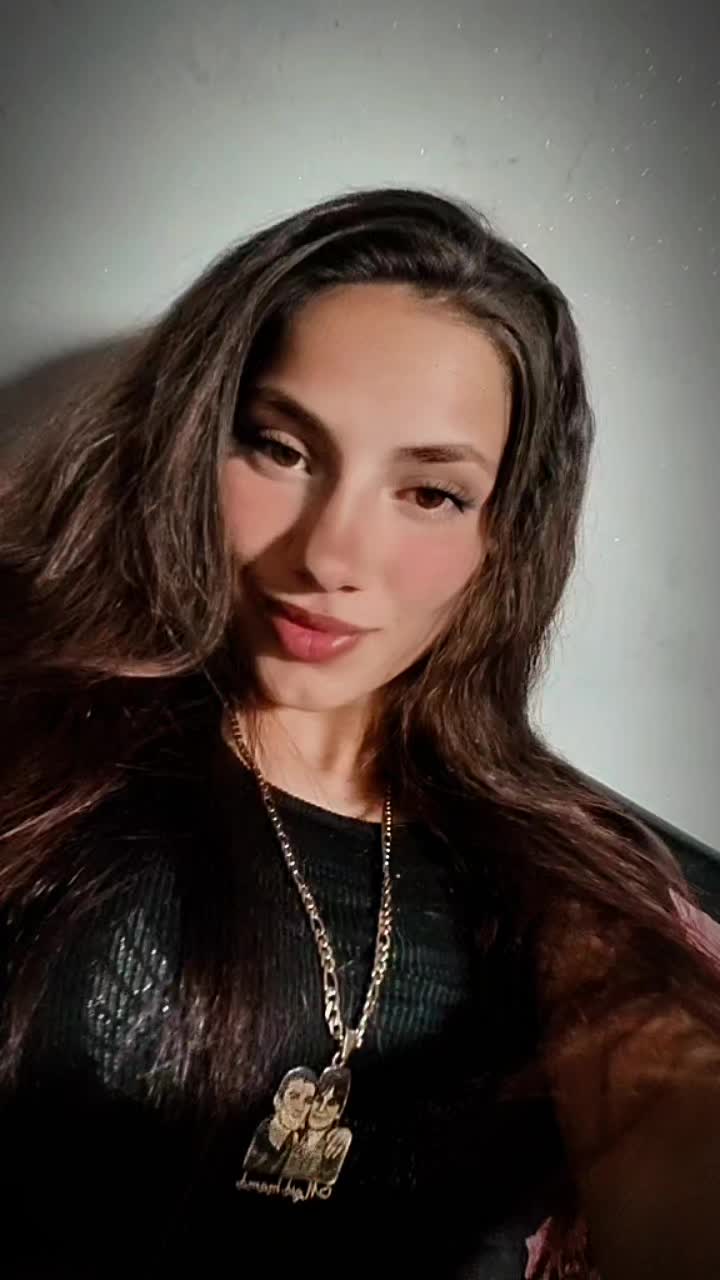 @Vanny