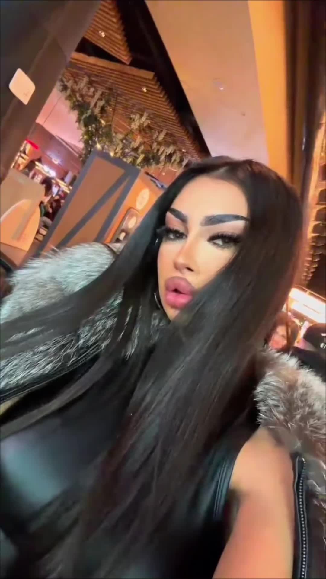 @🖤⚜️𝓓𝓮𝓷𝓲𝓲𝒛⚜️🖤