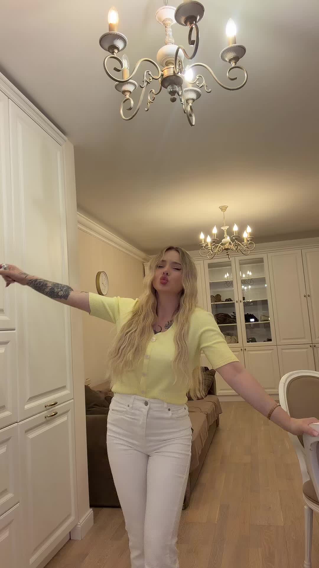 @Daniela Costetchi