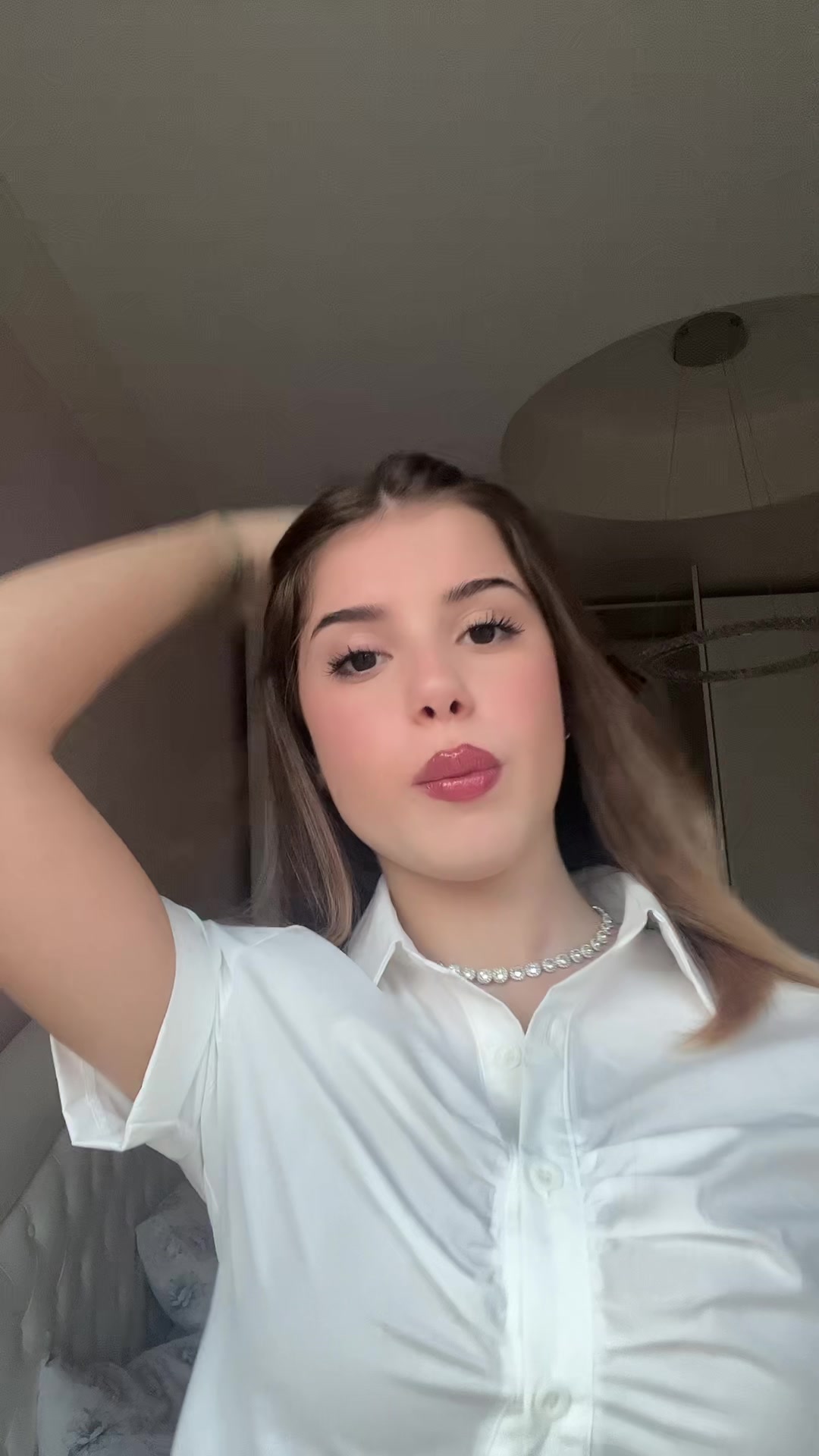@𝟷𝟿