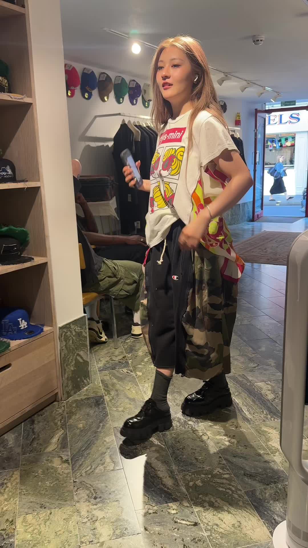 @STUDIO Ü