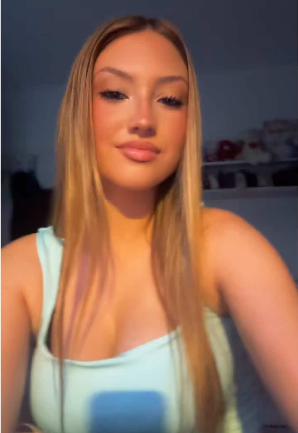 @𝐒𝐚𝐧𝐝𝐫𝐚